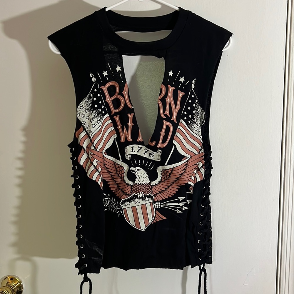 Deep cut concert tshirt